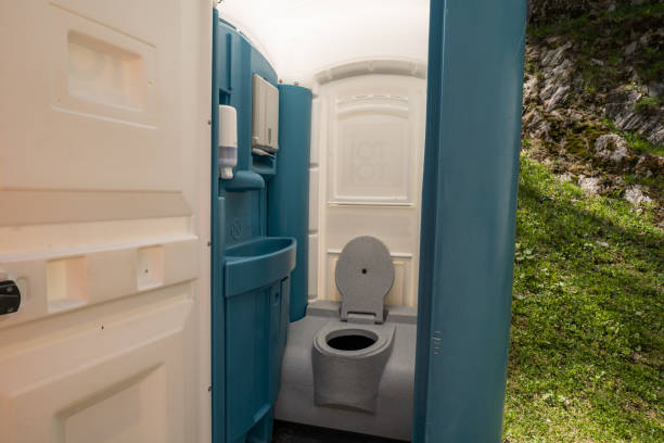 Portable Toilet Rental for Emergency Services in Tieton, WA