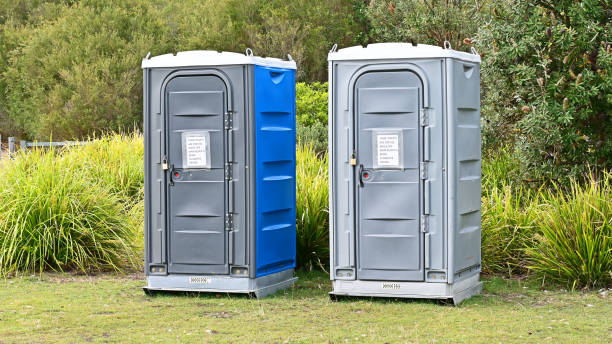 Best Deluxe Portable Toilet Rental  in Tieton, WA